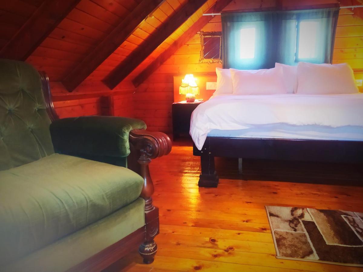 Family Cabin Menaẖemya Extérieur photo